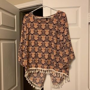 Patterned top with tassels